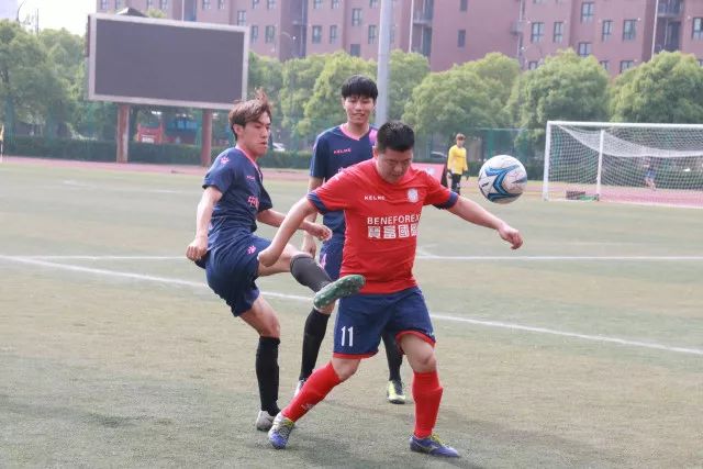 马特乌斯：穆西亚拉必须彻底摆脱伤病带来的心理阴影，这点很重要